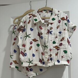 GAP Cream Shirt with Colorful Sea Life Print